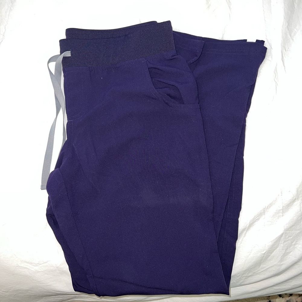 FIGS Kade Cargo Scrub Pant